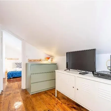 Whome The Loft In Principe Real Апартаменти *